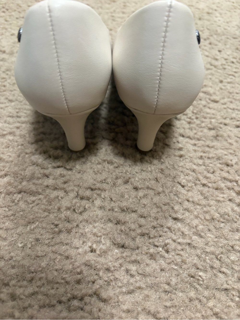 New in box Life Stride heels - Picture 8 of 10